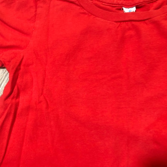 Two plain shirts - Picture 2 of 3